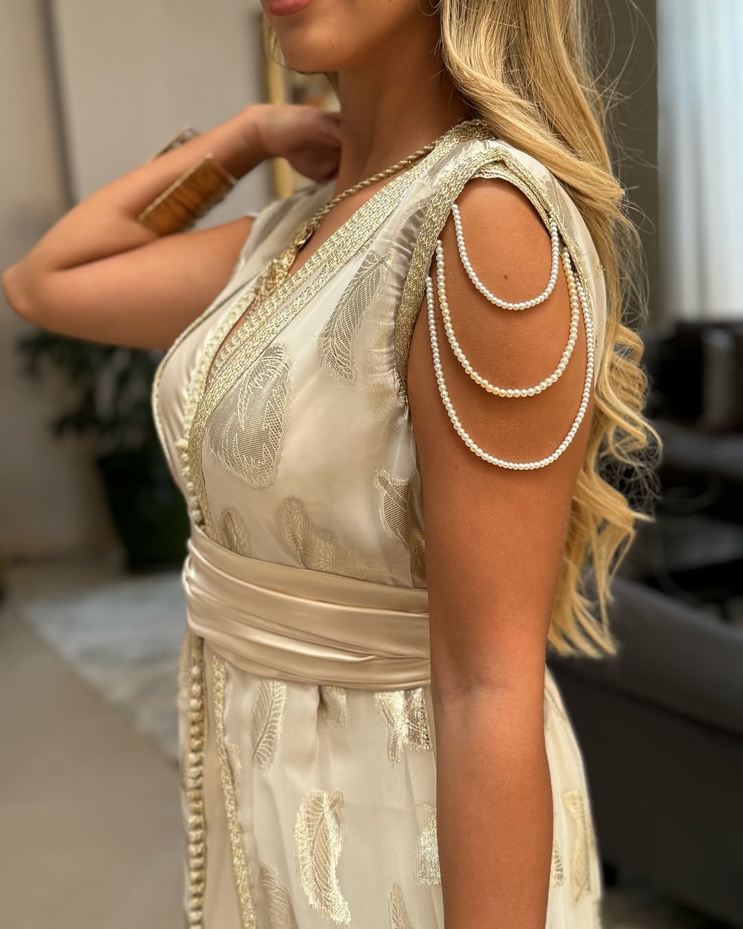 🌟 Luxury Gold Kaftan – Oriental Elegance