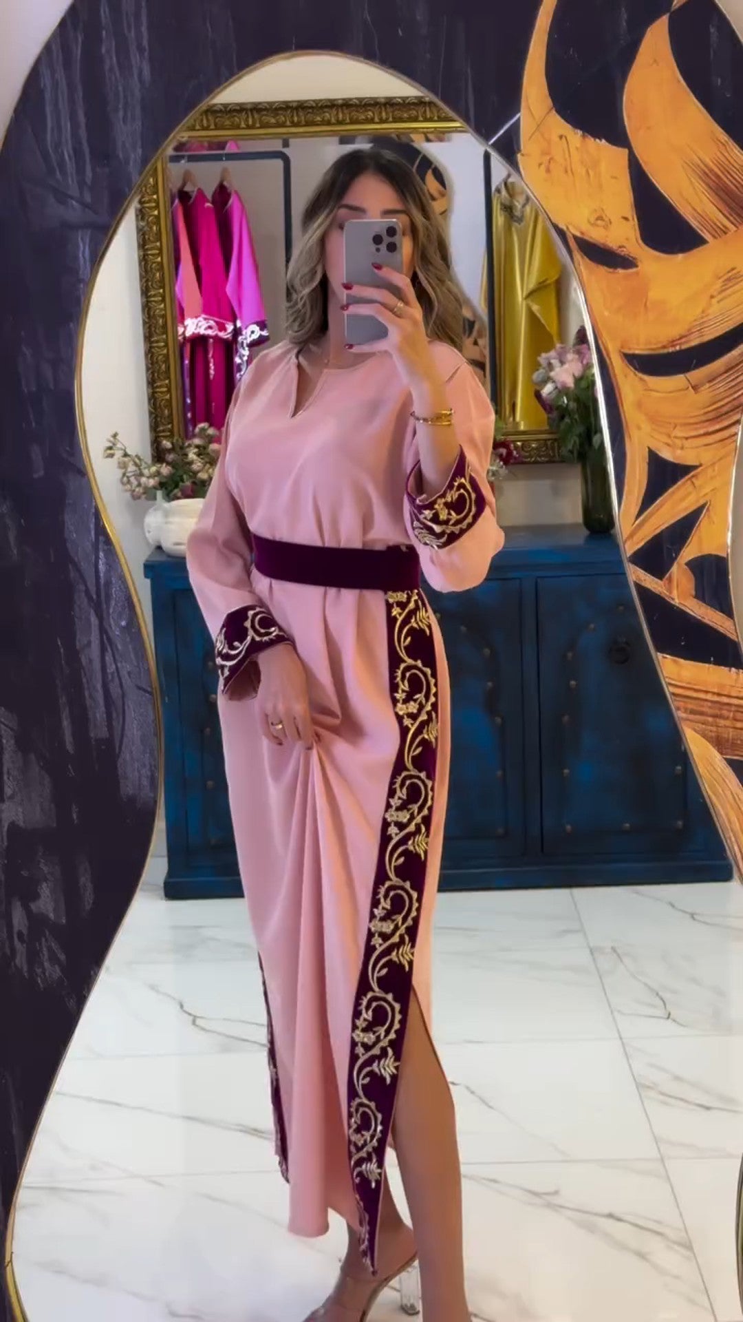 🌸 Pink Caftan – Softness, Elegance & Refinement 🌸