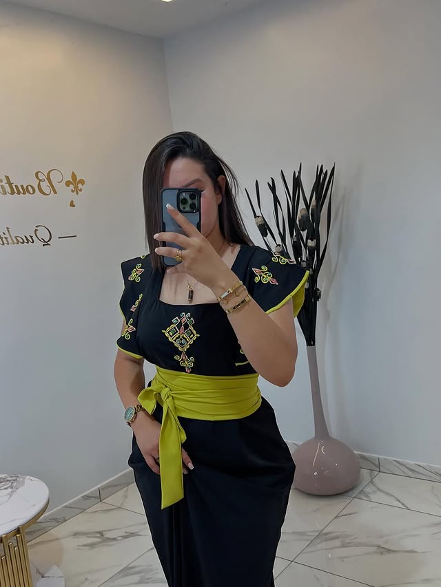 Modern Kabyle Dress – Fusion of Tradition & Elegance
