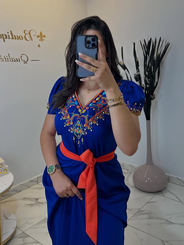Modern Kabyle Dress – Fusion of Tradition & Elegance