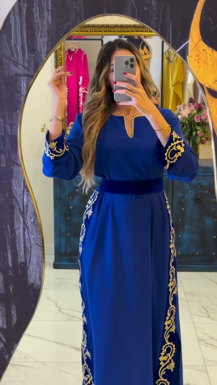 🌸 Caftan Élégance — The perfect blend of modernity and refinement