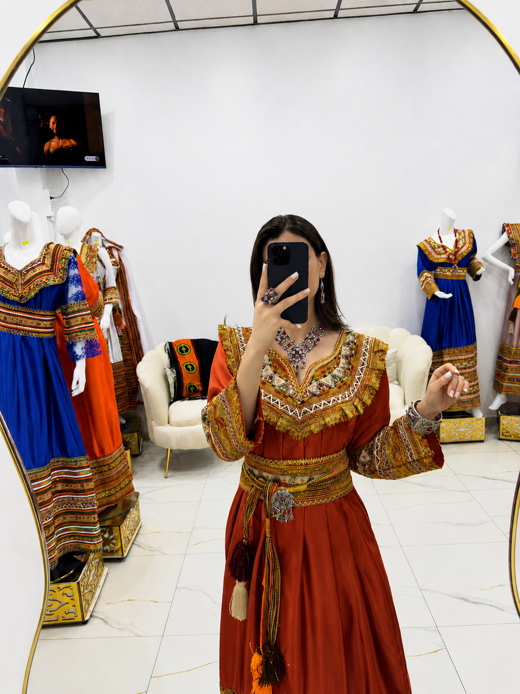 ✨ Kabyle Dress Satin Elegance – Tradition & Refinement ✨