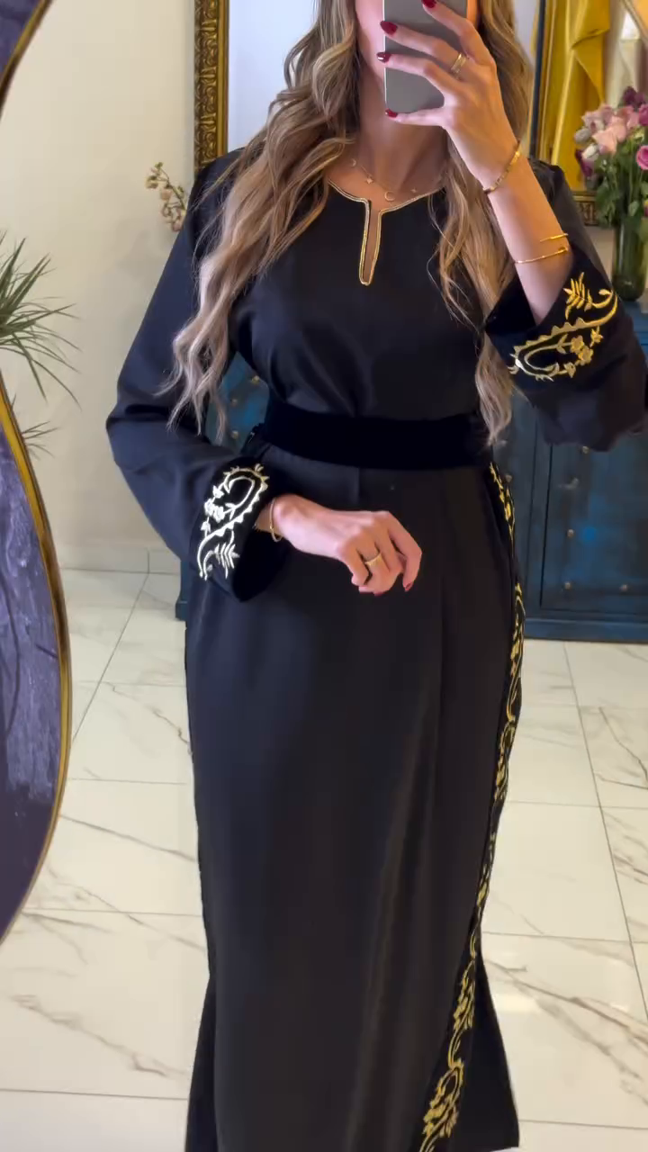 🌹 Black Kaftan Timeless Elegance – Refinement & Modernity 🌹