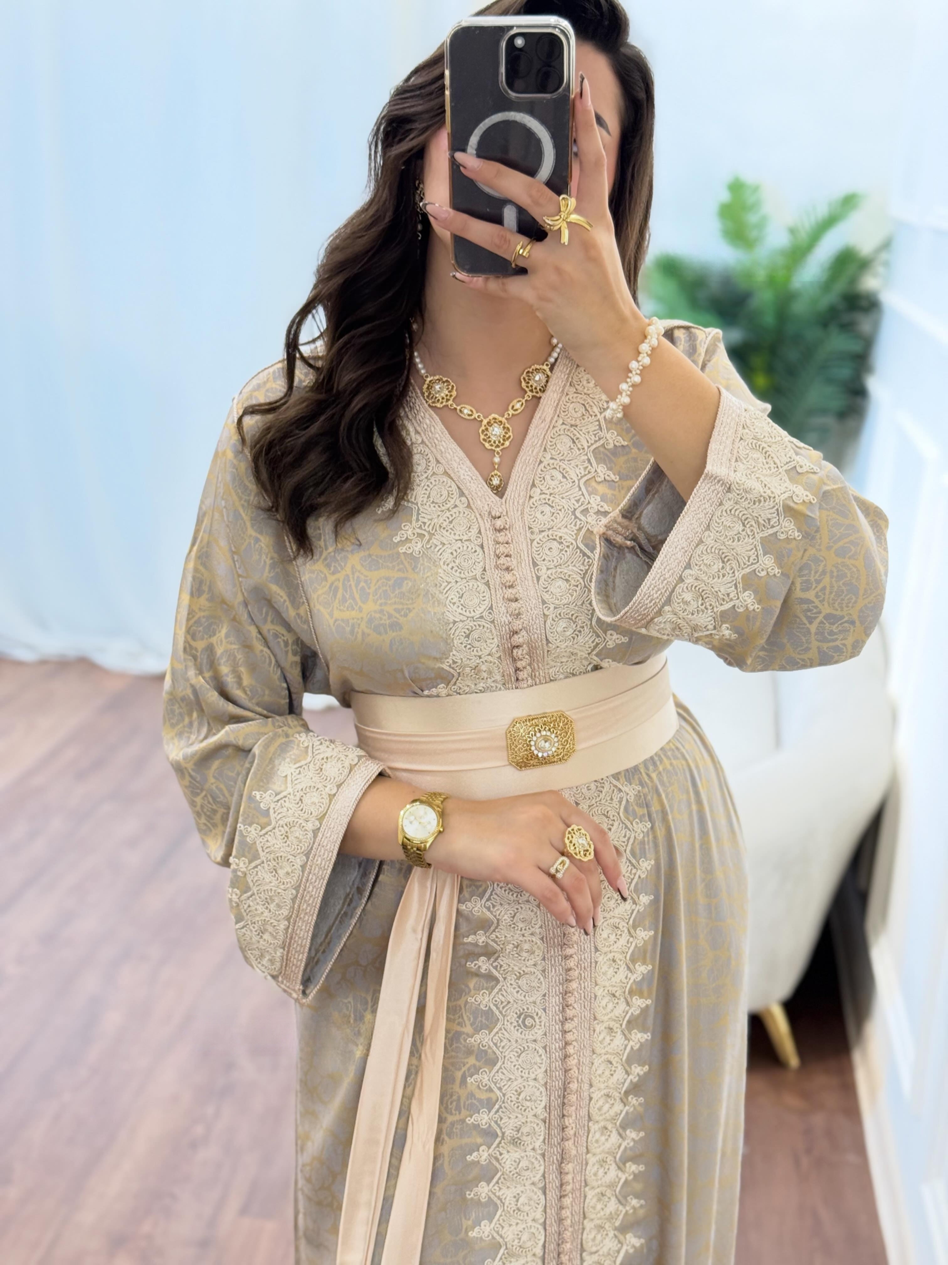 ✨ Kamkha Elegance Caftan – Oriental Refinement & Feminine Allure ✨