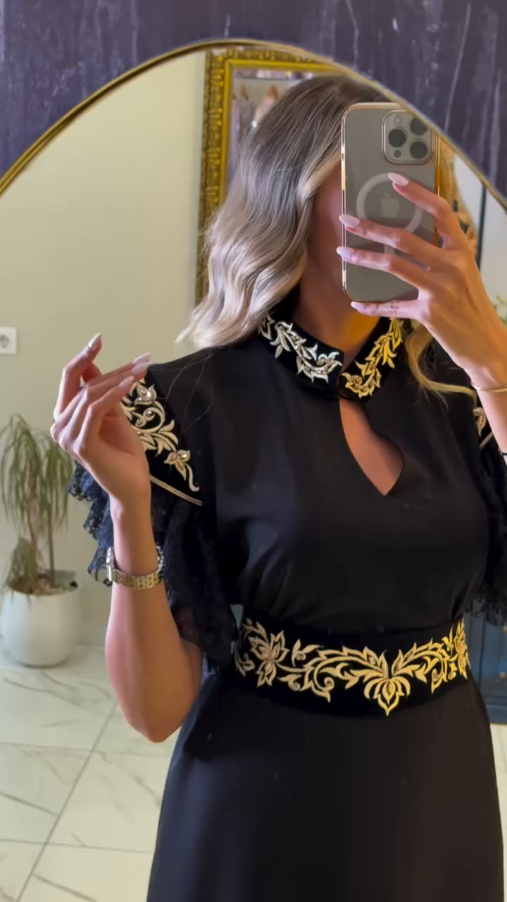 Prestige Black Kaftan – Lace, Velvet & Gold Embroidery