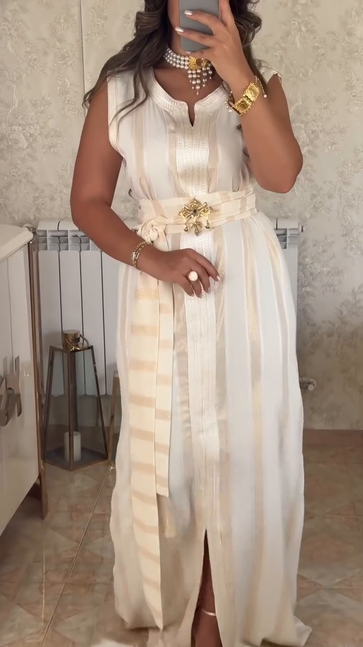 ✨ Golden Sand Kaftan Nedjma – Timeless Harmony and Refinement ✨