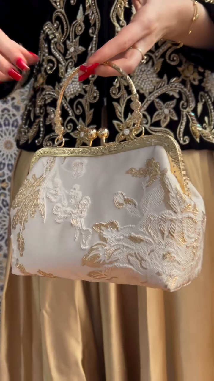 ✨ Gold & Ivory Brocade Bag – Timeless Elegance ✨
