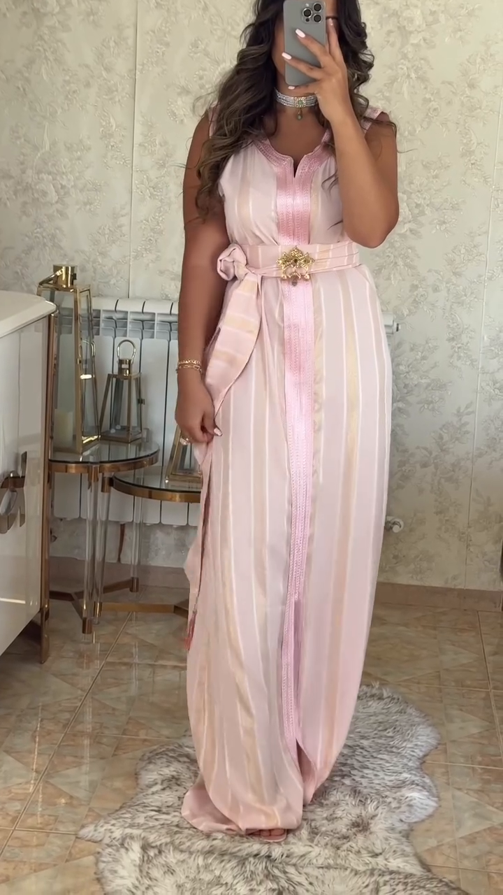 🌸 Caftan Nedjma – Powder pink & golden gleam 🌸