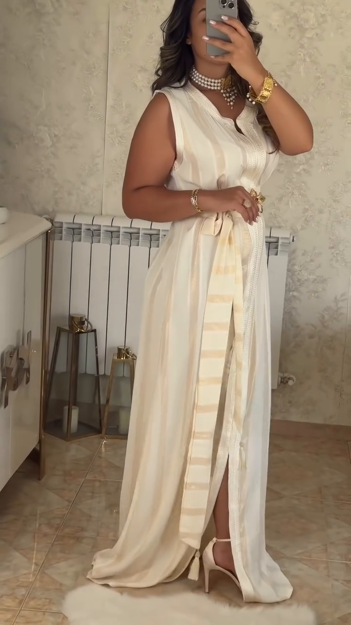 ✨ Golden Sand Kaftan Nedjma – Timeless Harmony and Refinement ✨