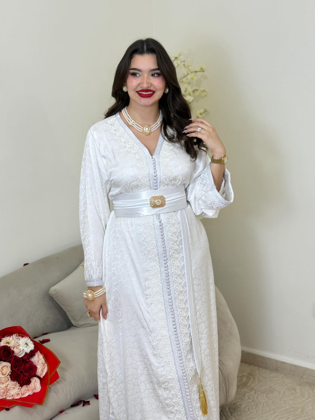✨ White Kamkha Elegance Kaftan – Oriental Refinement & Feminine Allure